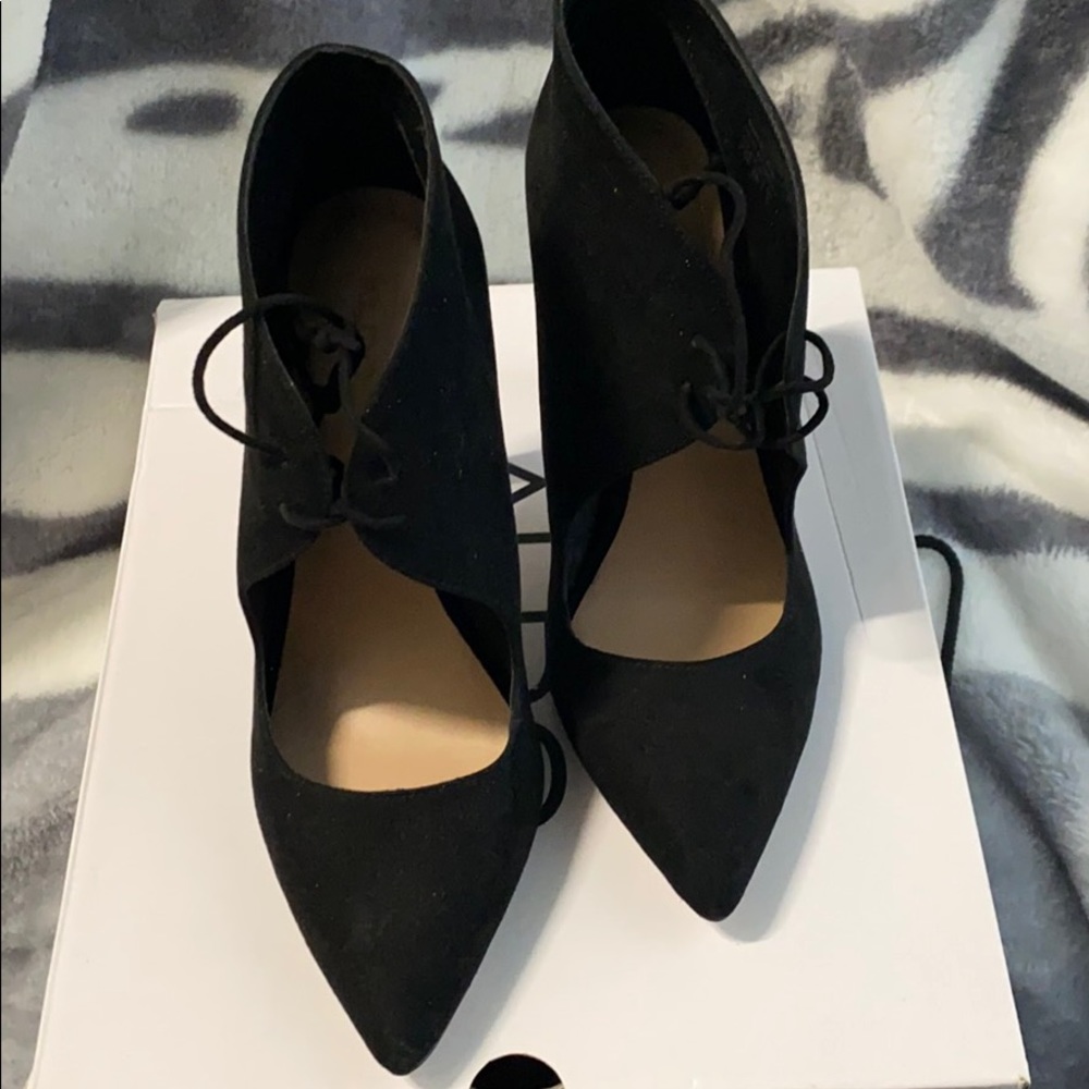 Aldo Black Pointed Toe Lace-Up High Heels